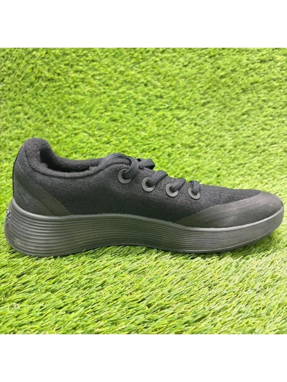 Allbirds Wool Runner Protect Mens Size 8.5 Black Athletic Running Shoes Sneakers